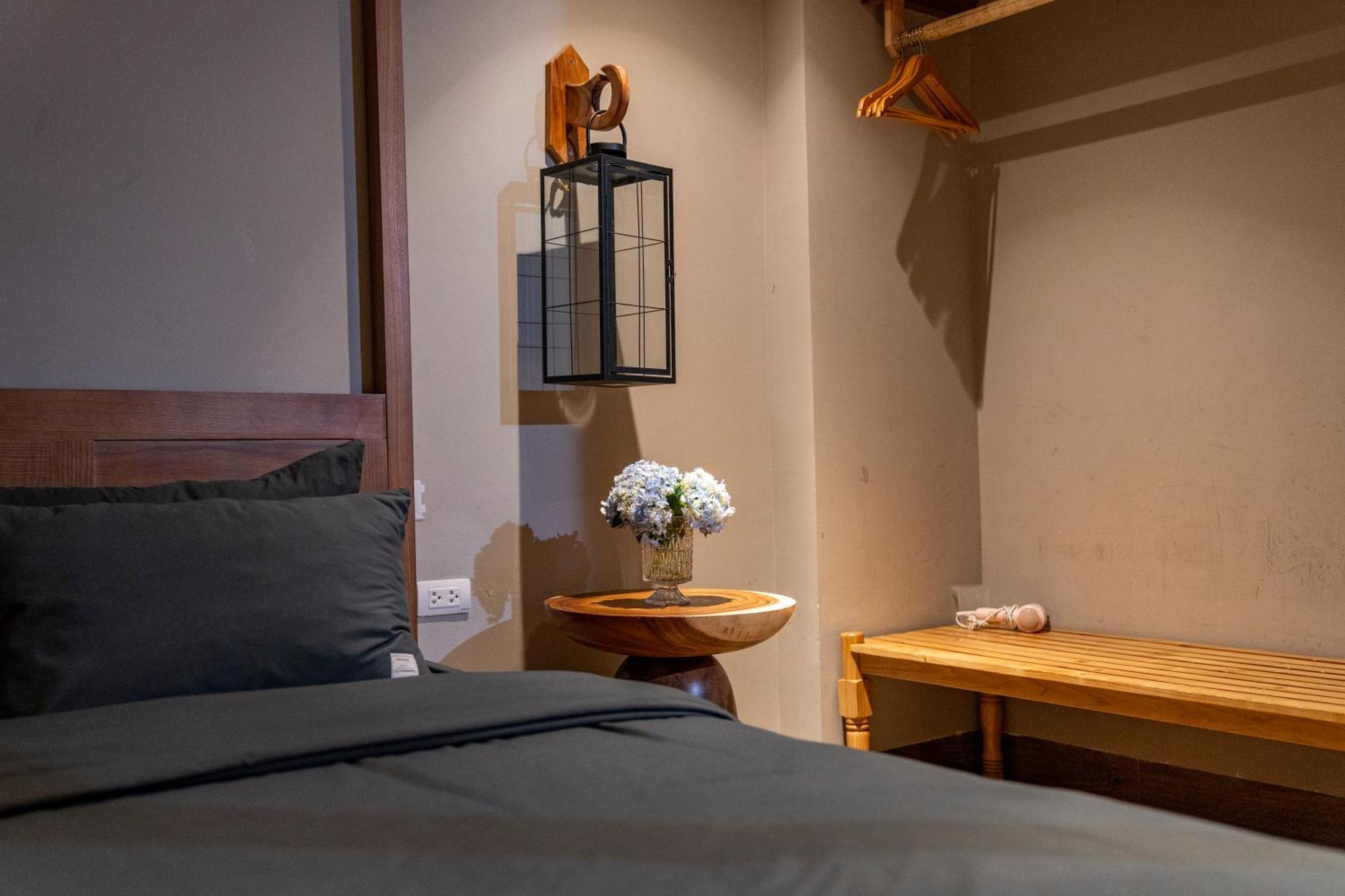 Le'S Home Boutique Homestay In The Center Hanoi Old Quarter 외부 사진